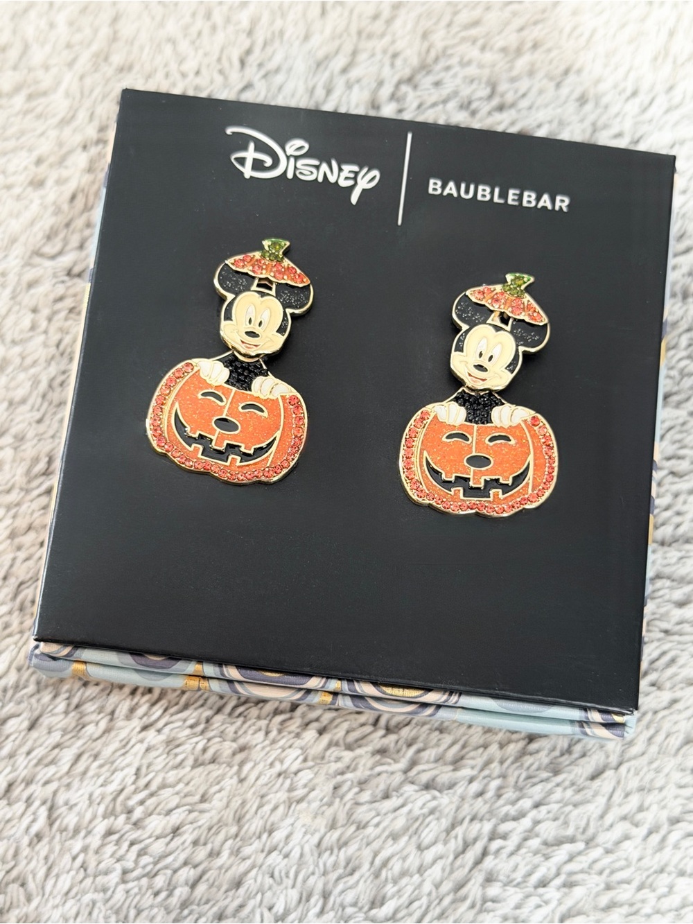 NWT Disney x BaubleBar Mickey Mouse Pumpkin Dangle Earrings Halloween Moveable